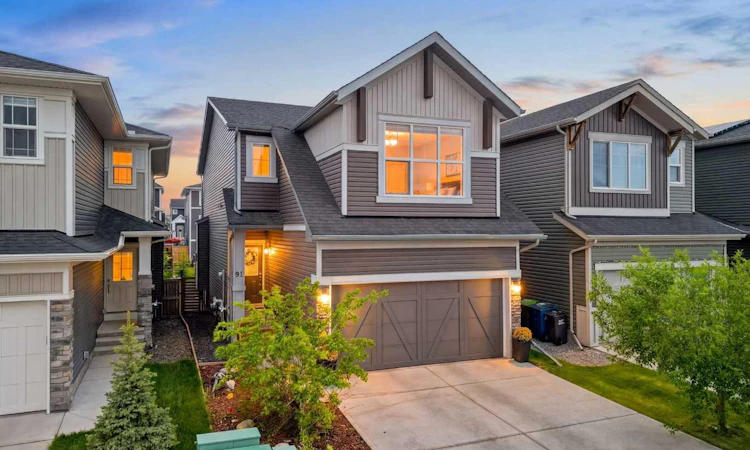 91 Emberside Garden