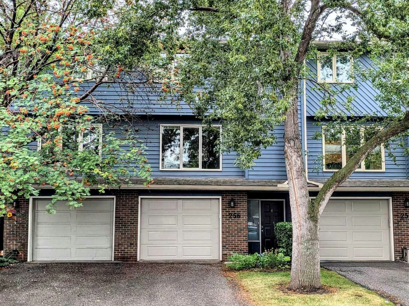 256 Point Mckay Terrace NW, Calgary, AB, T3B 4V6