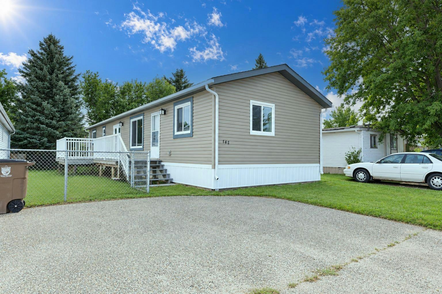 144 Birch Street W, Brooks, AB, T1R 1H8