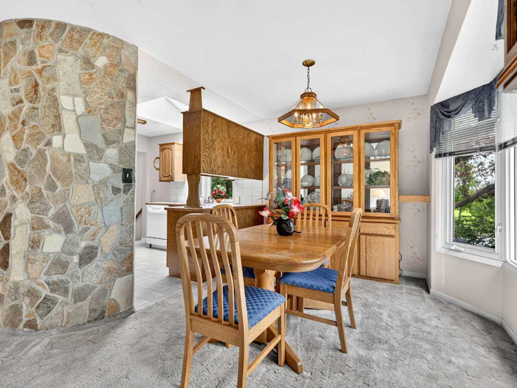 3227 Collingwood Drive NW, Calgary, AB, T2L 0R7 - 11