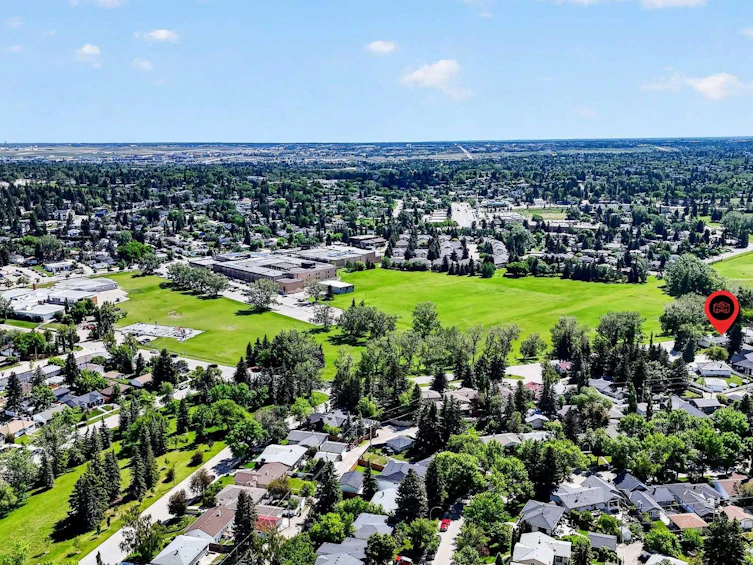 3227 Collingwood Drive NW, Calgary, AB, T2L 0R7 - 45