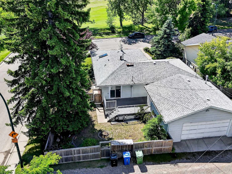 3227 Collingwood Drive NW, Calgary, AB, T2L 0R7 - 43