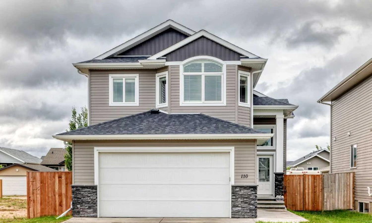 110 Cedar Square