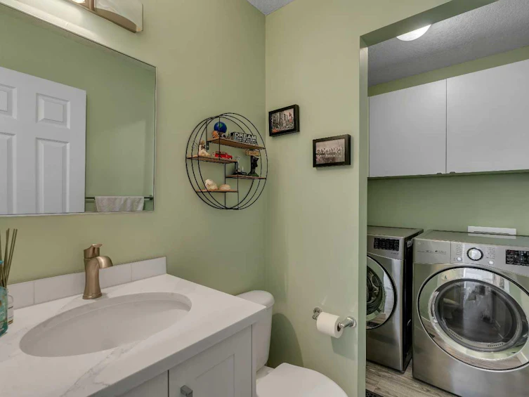 480 Douglas Glen Point SE, Calgary, AB, T2Z 3G4 - 12