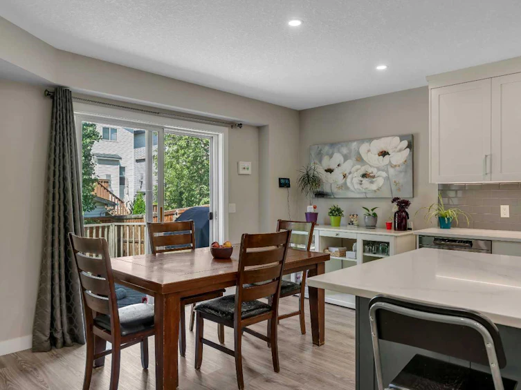 480 Douglas Glen Point SE, Calgary, AB, T2Z 3G4 - 6