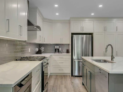 480 Douglas Glen Point SE - 3