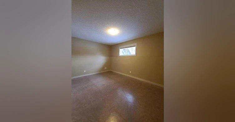 A-10502 102 Street, Grande Prairie, AB, T8V 2W6 - 8