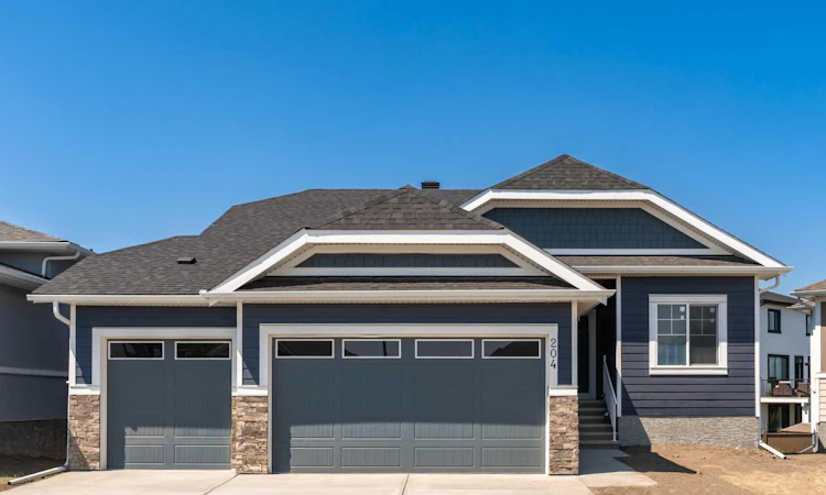204 Monterey Bay SE