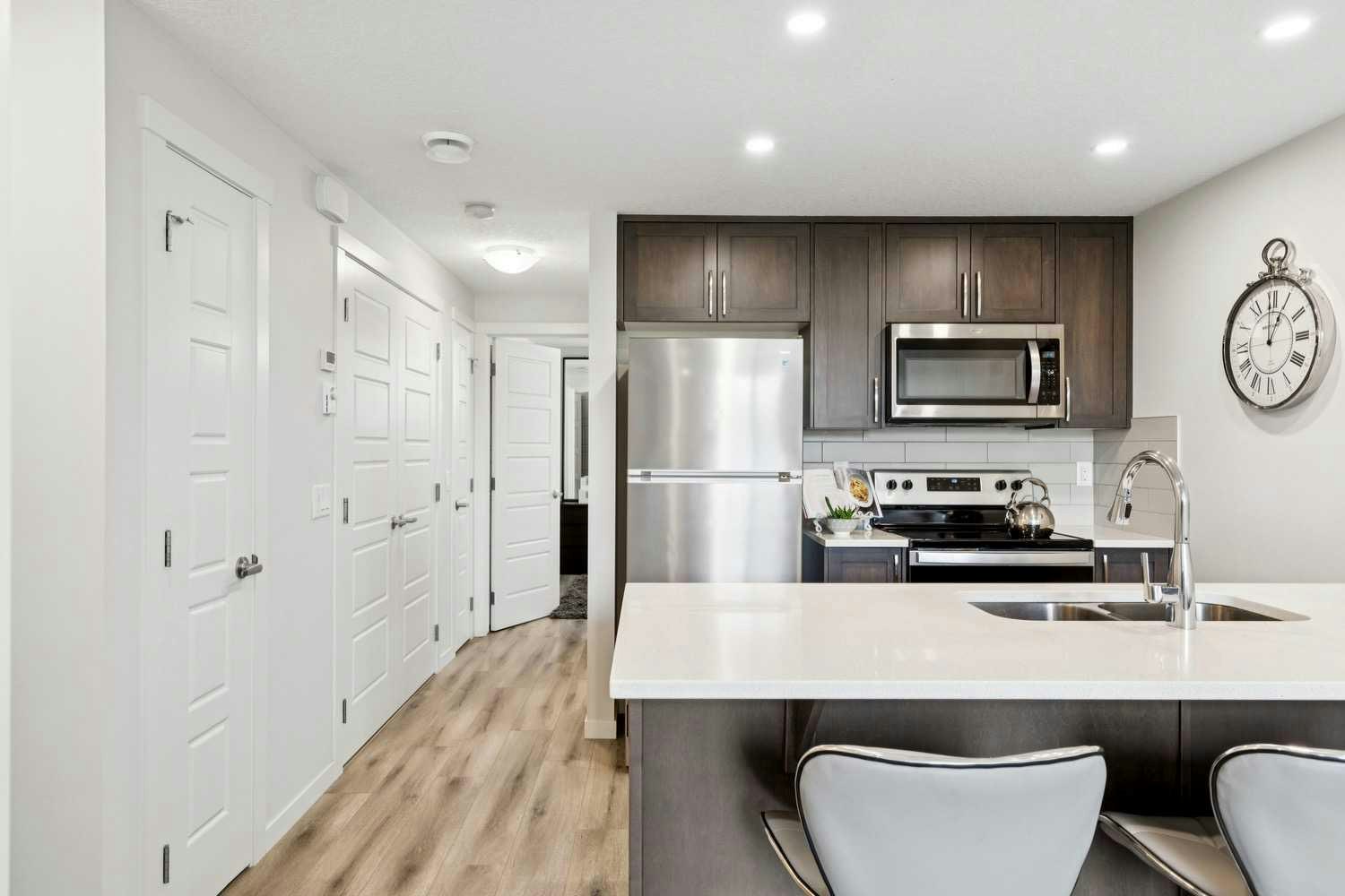 412-260 Rowley Way NW, Calgary, AB, T3L 0H5 - 11