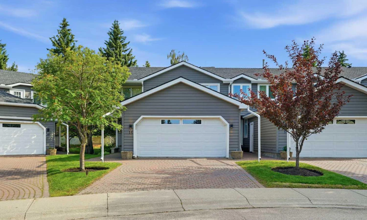 16 Wood Crescent SW