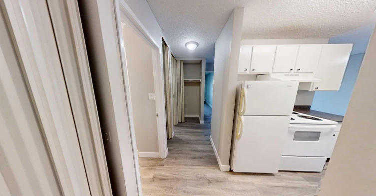 23-10028 105 Avenue, Grande Prairie, AB, T8V 1H1 - 2