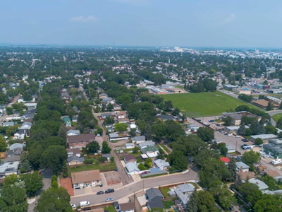 309 19 Street N - 4