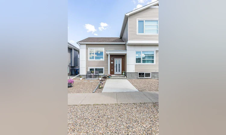 111 Somerside Road SE