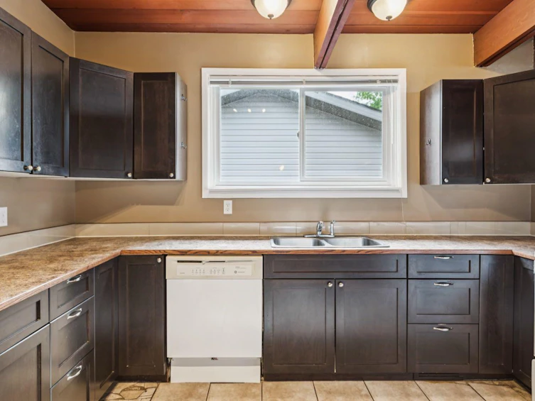 2144 Chilcotin Road NW, Calgary, AB, T2L 0X1 - 16
