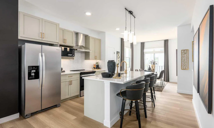 601-30 Rochester View NW