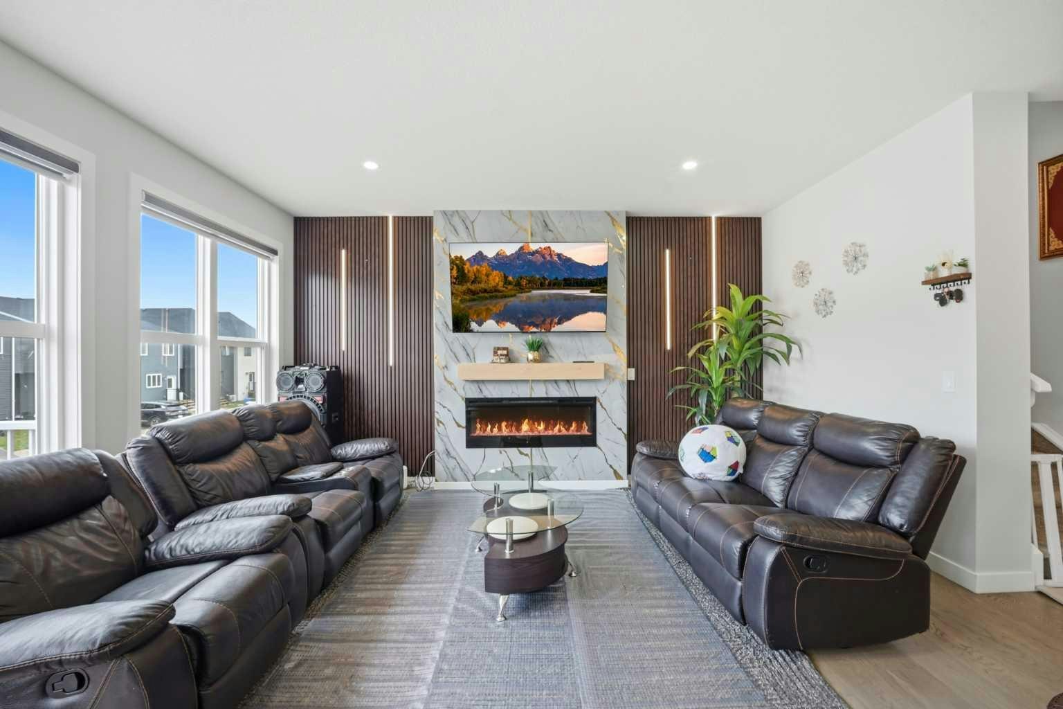 241 Homestead Crescent NE, Calgary, AB, T3J 5S4