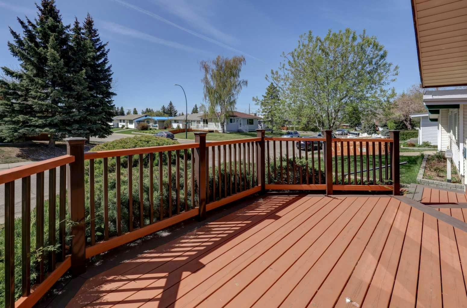 2328 Munro Drive NE, Calgary, AB, T2E 5Y9