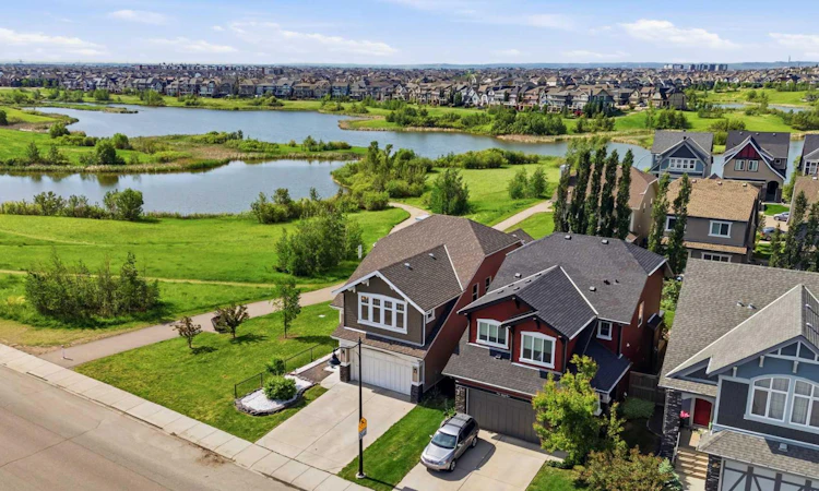 468 Mahogany Boulevard SE