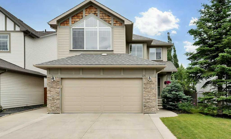 131 Westmount Hill