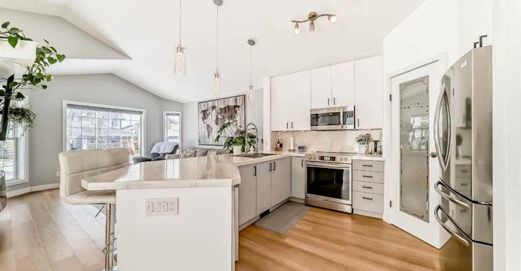 45 Hidden Hills Way NW, Calgary, AB, T3A 5T1 - 3