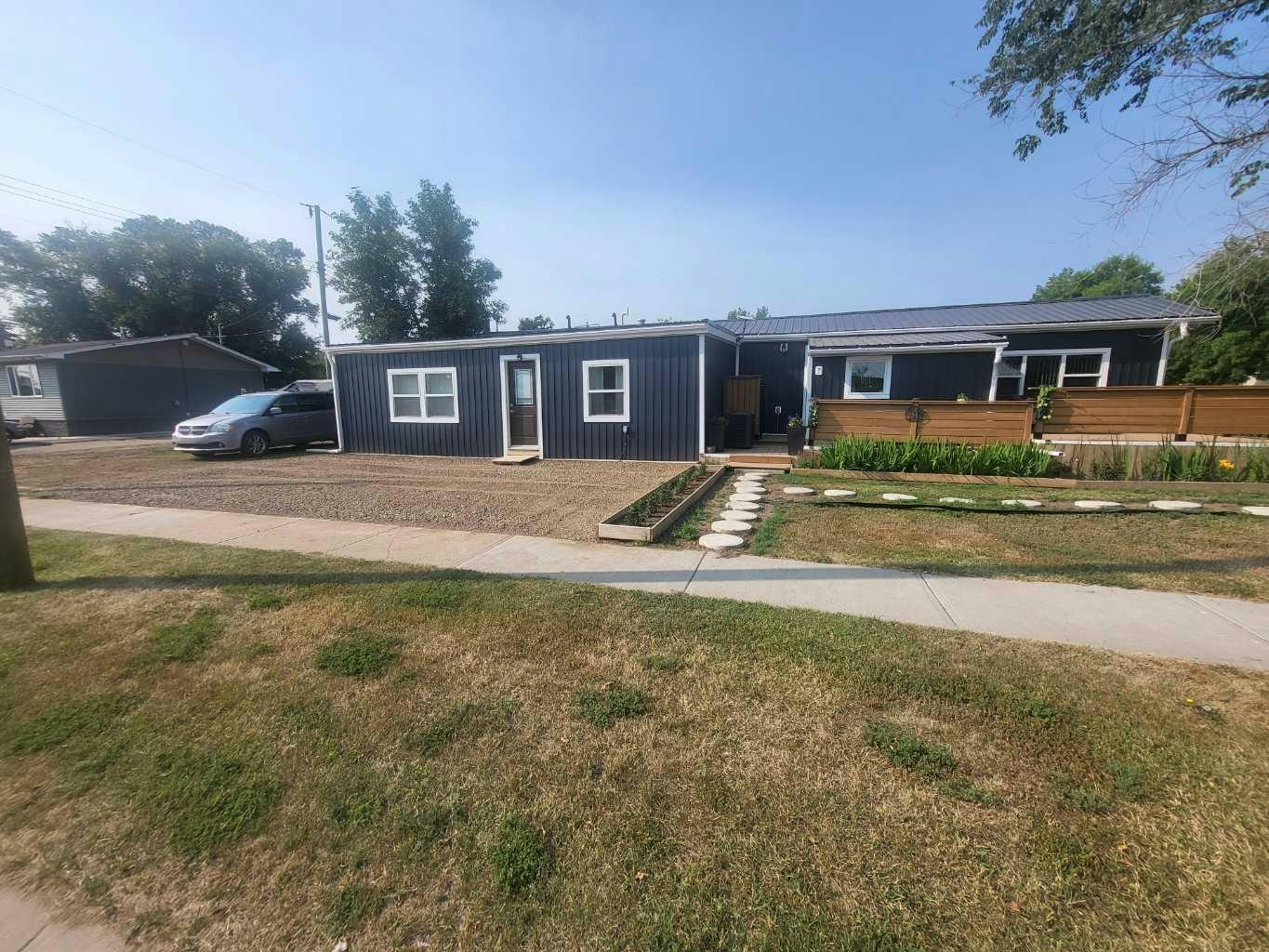 276 Centre Street, Rural Newell County, AB, T0J 3K0