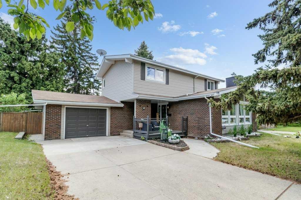 5 Selkirk Boulevard, Red Deer, AB, T4N 0G1