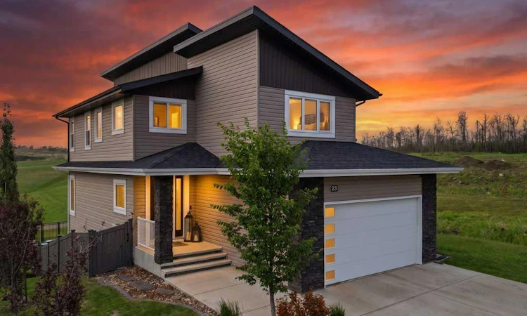 23 Vanveller Way