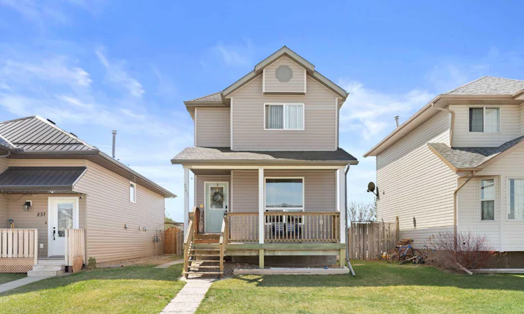 241 Upland Boulevard W