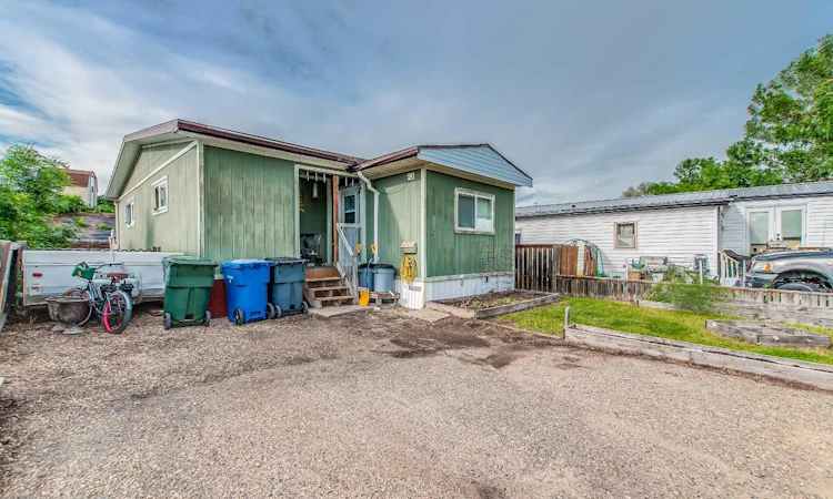223 Fairchild Street SW