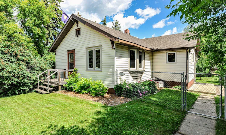204 Birkett Street