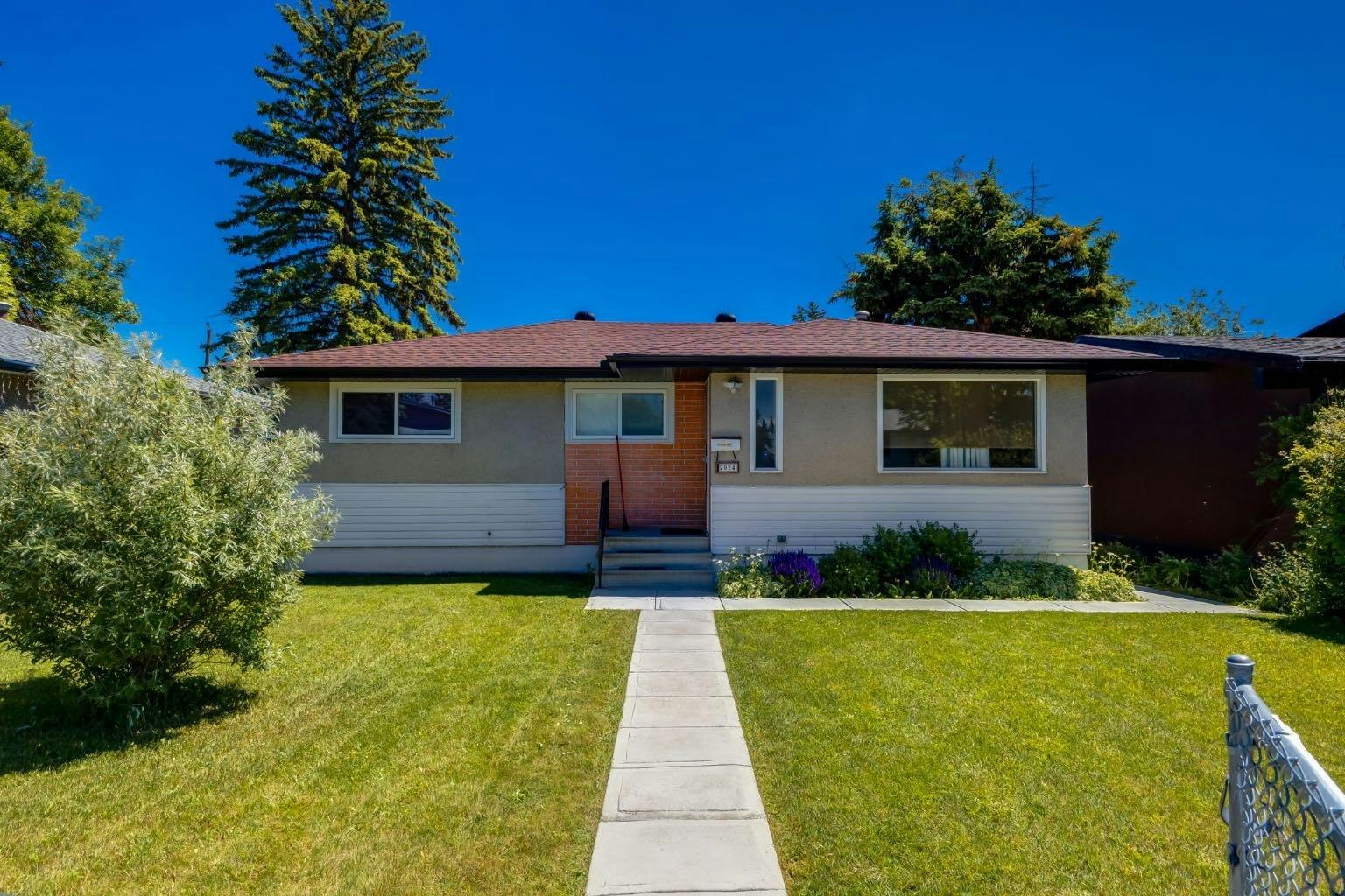 2024 43 Street SE, Calgary, AB, T2B 1H4