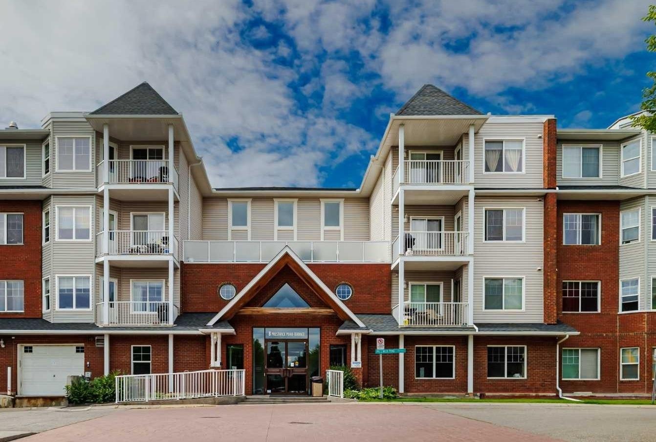 220-8 Prestwick Pond Terrace SE, Calgary, AB, T2Z 4P3