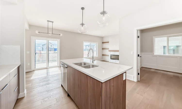 4 Heritage Mews