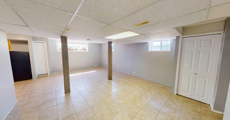 B-9835 100a Avenue, Sexsmith, AB, T0H 3C0 - 3