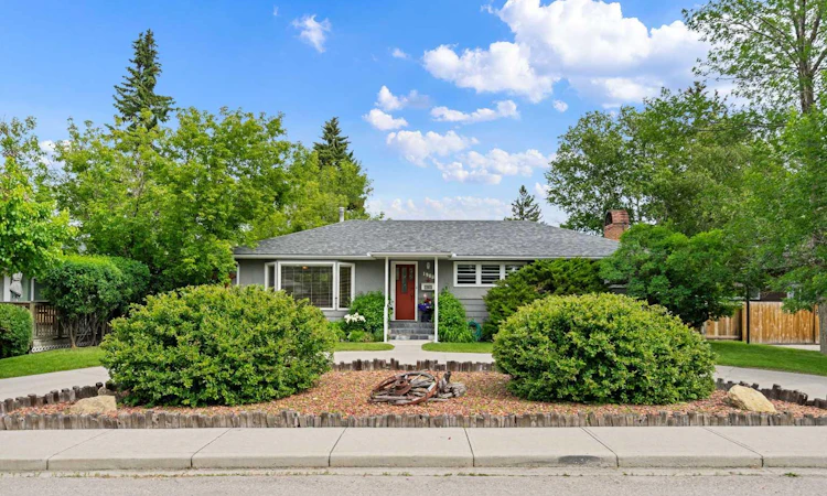 1908 Green Ridge Road SW
