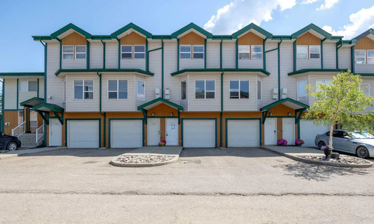 204-123 Arabian Drive