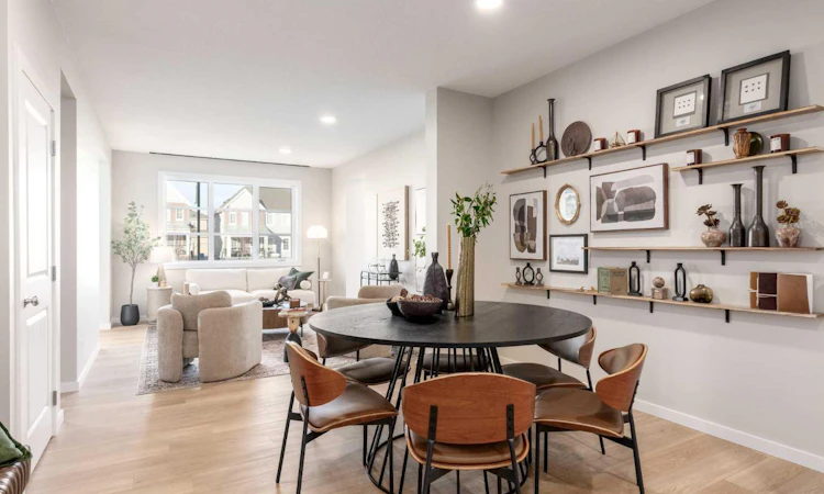 140 Heirloom Street SE