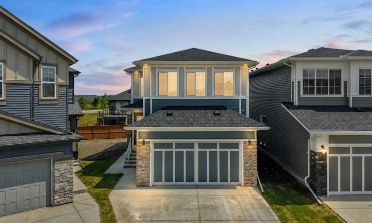 129 Walgrove Bay SE