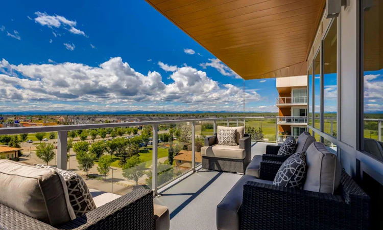 502-8445 Broadcast Avenue SW