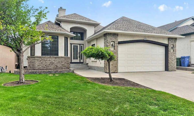 52 Sandstone Ridge Crescent