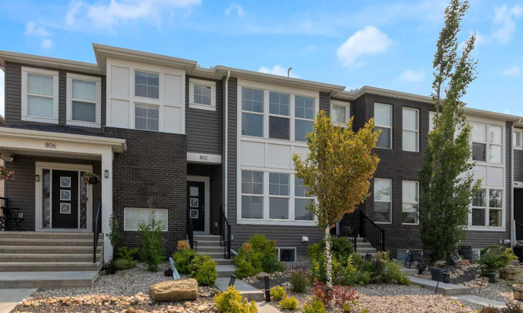 802 Cornerstone Boulevard NE