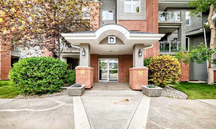 161-15 Everstone Drive SW