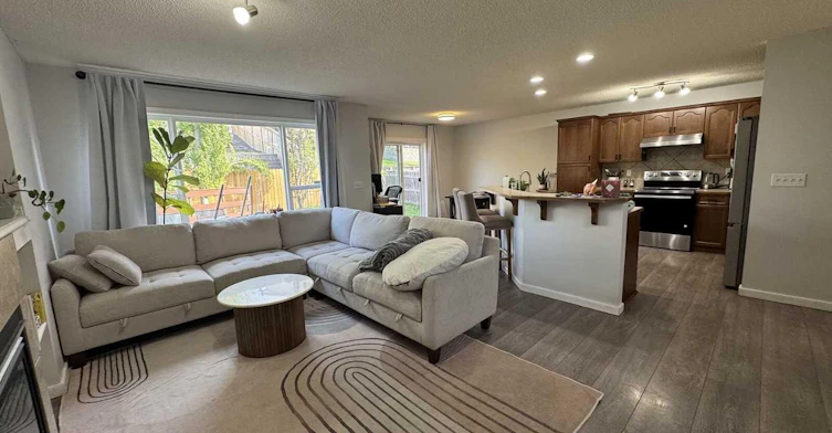 234 Royal Birch Bay NW, Calgary, AB, T3G 5X6 - 4