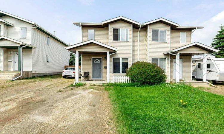 9 Lakeview Close
