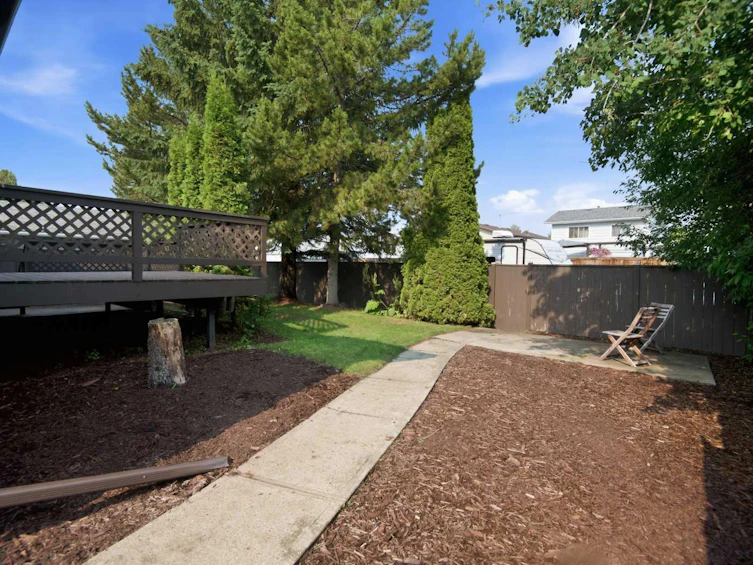 50 Rogers Crescent, Red Deer, AB, T4P 3K5 - 8