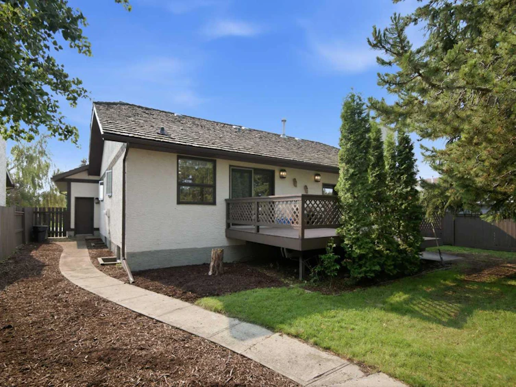 50 Rogers Crescent, Red Deer, AB, T4P 3K5 - 7
