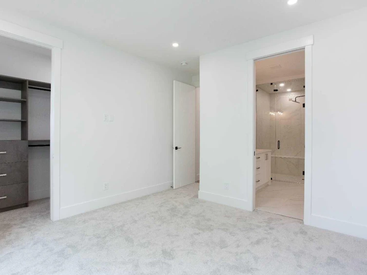 1106 6 Street NE, Calgary, AB, T2E 3Y8 - 23