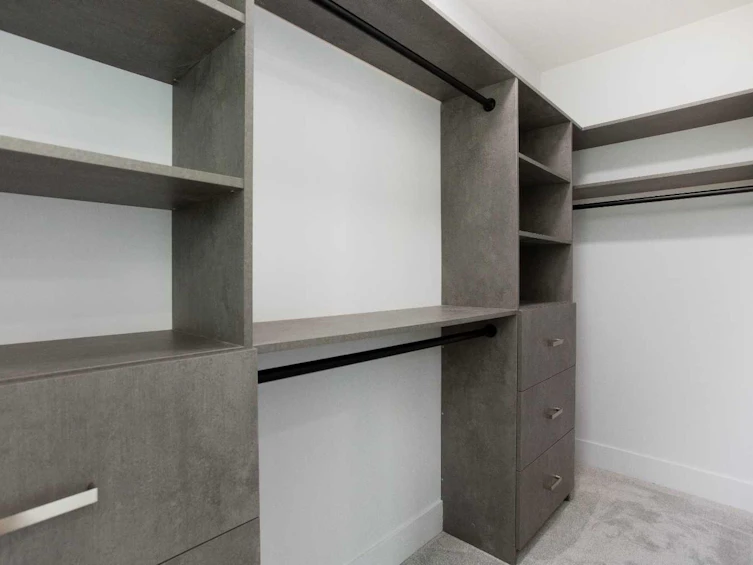 1106 6 Street NE, Calgary, AB, T2E 3Y8 - 25