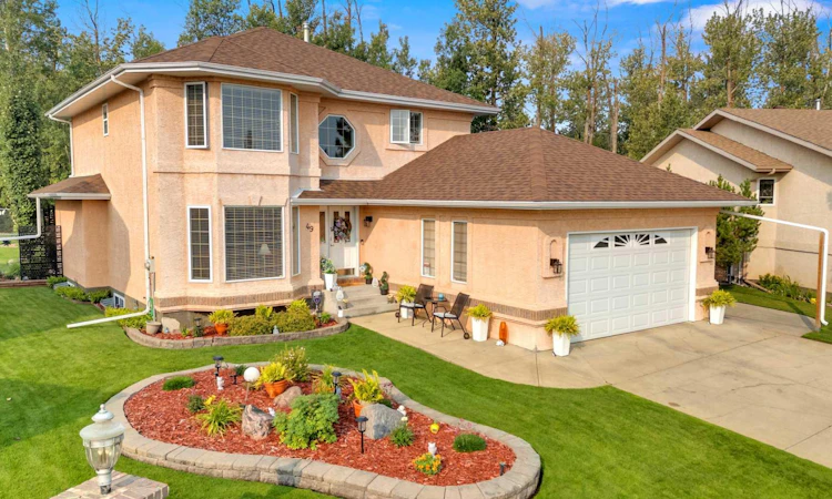 49 Willow Springs Crescent