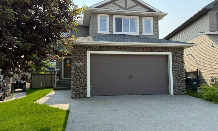 105 Wolf Willow Cove